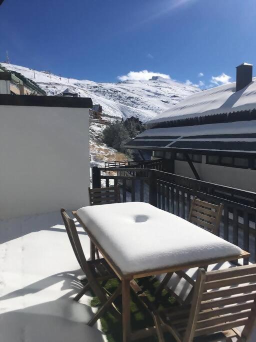 Syra Junto Al Card Apartman Sierra Nevada Kültér fotó